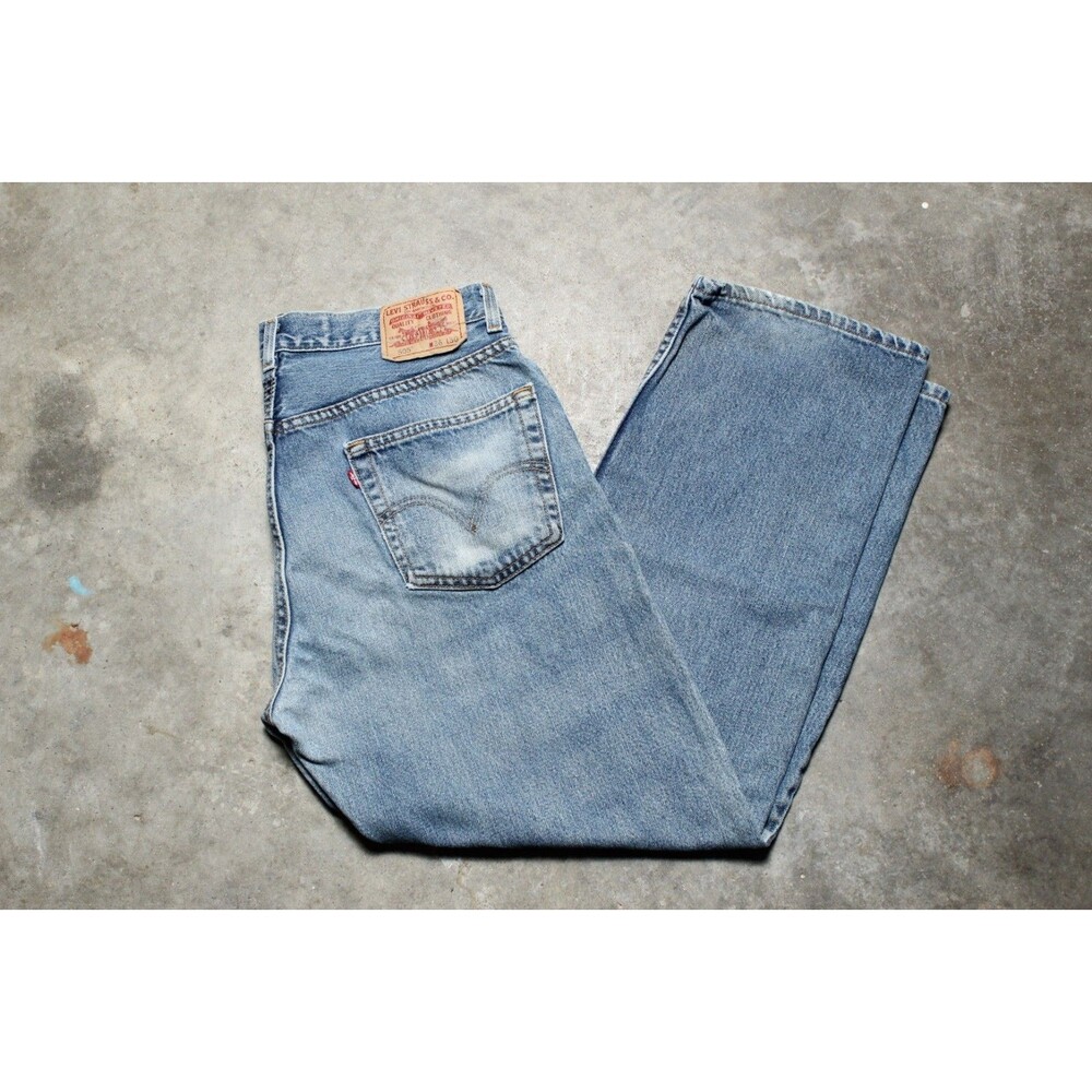 Vintage Y2K Levis Distressed 505 Relaxed Fit Jeans - Fits Like 34" x 29"